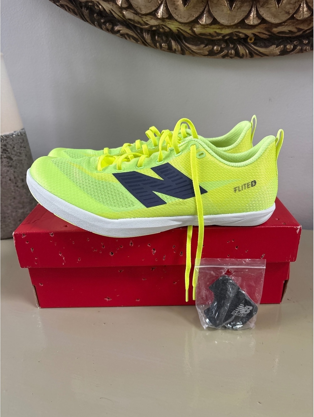 New Balance FuelCell Flite Track and Field Spikes shoes Size 9.5 Mens 11 Womens